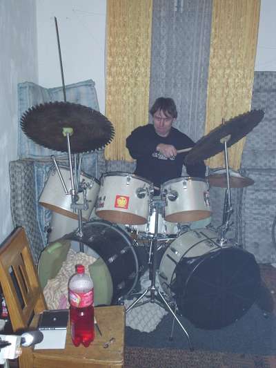 [23.01.2005] Dave a jeho nov� �inely :-)